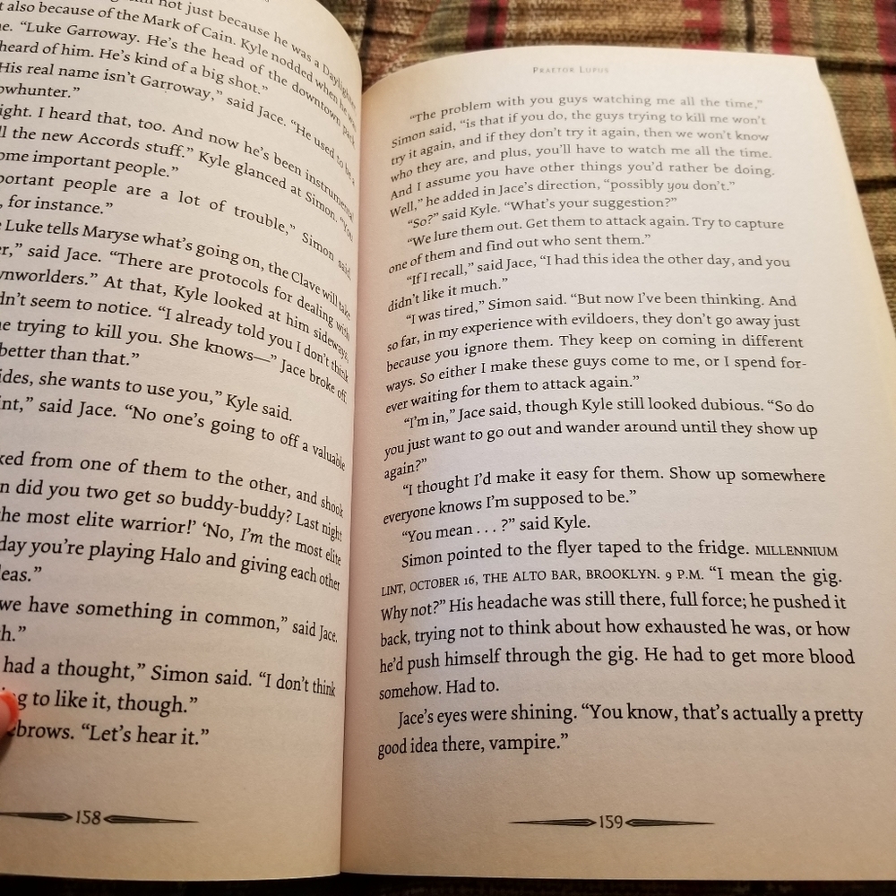 The Mortal Instruments Book 4 - Picture 4 of 4